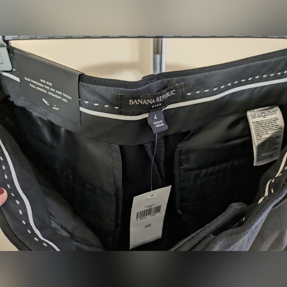 NWT Banana Republic Ryan Black Straight Leg Pants Sz 4 - Picture 3 of 6